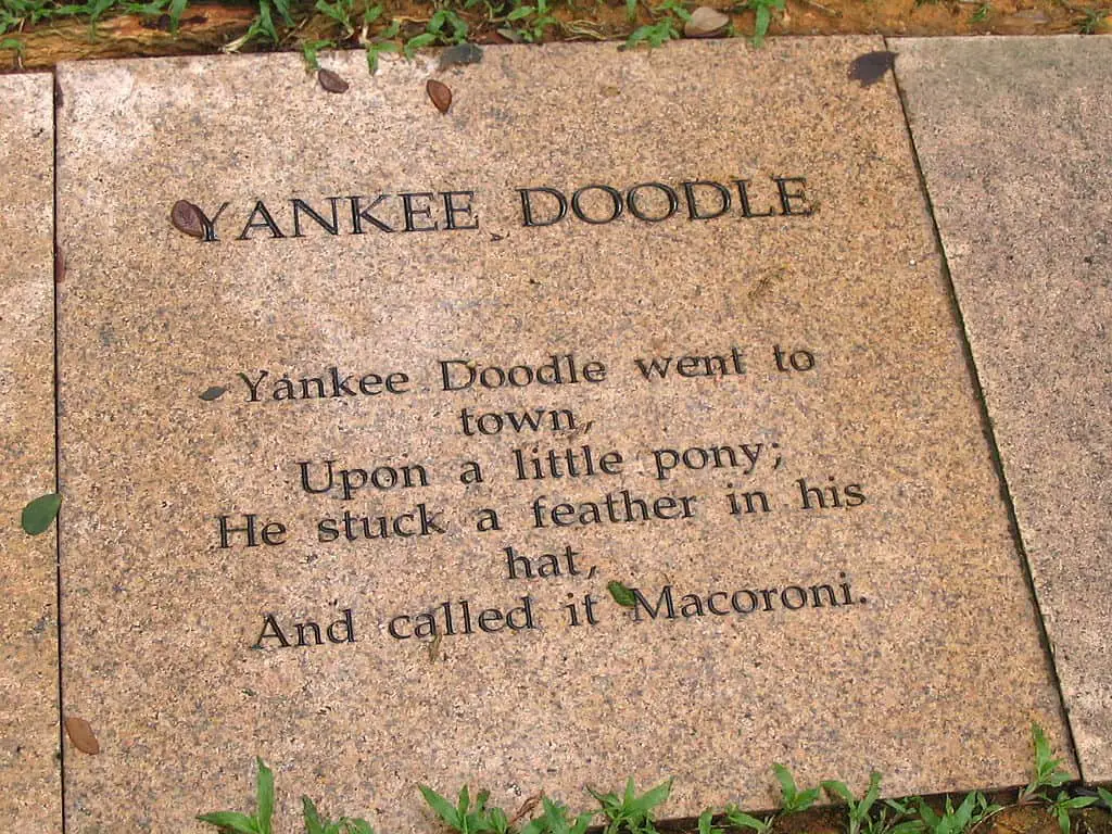 the lyrics of Yankee Doodle engraved in a stone tile