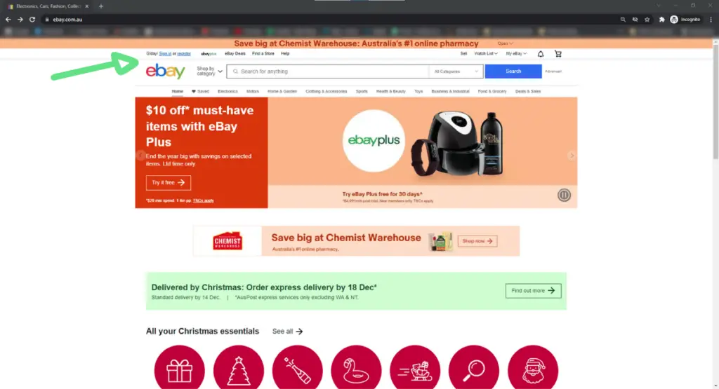 a screen shot of the eBay Australia home page with a green arrow pointing to the sign up button