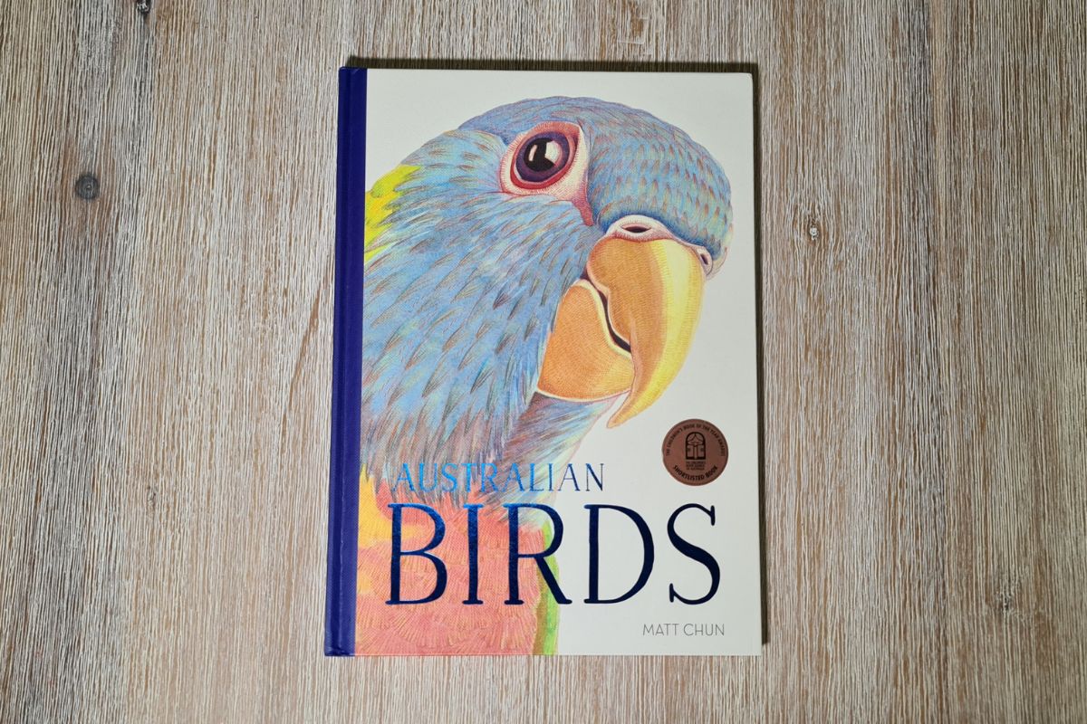 the cover of the Australian Birds book by Matt Chun